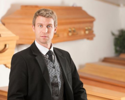 photo1 Niveau 4 : Conseiller Funéraire